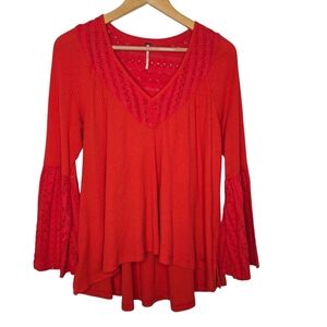 Free People Womens Red Parisian Knights Eyelet Flared Sleeve Boho Blouse Small